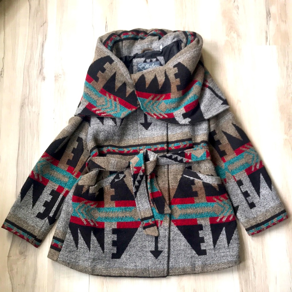 Vintage Azteck print winter peacoat